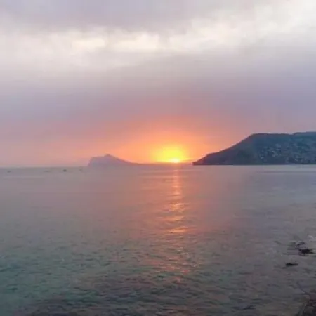 Apartment Sunny With Sea View, Lots Of Land, Very Quiet Calpe