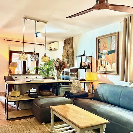 Apartment Sunny With Sea View, Lots Of Land, Very Quiet *