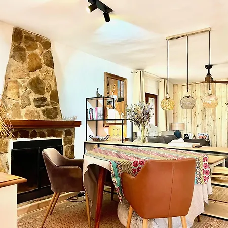 Sunny With Sea View, Lots Of Land, Very Quiet Apartment Calpe